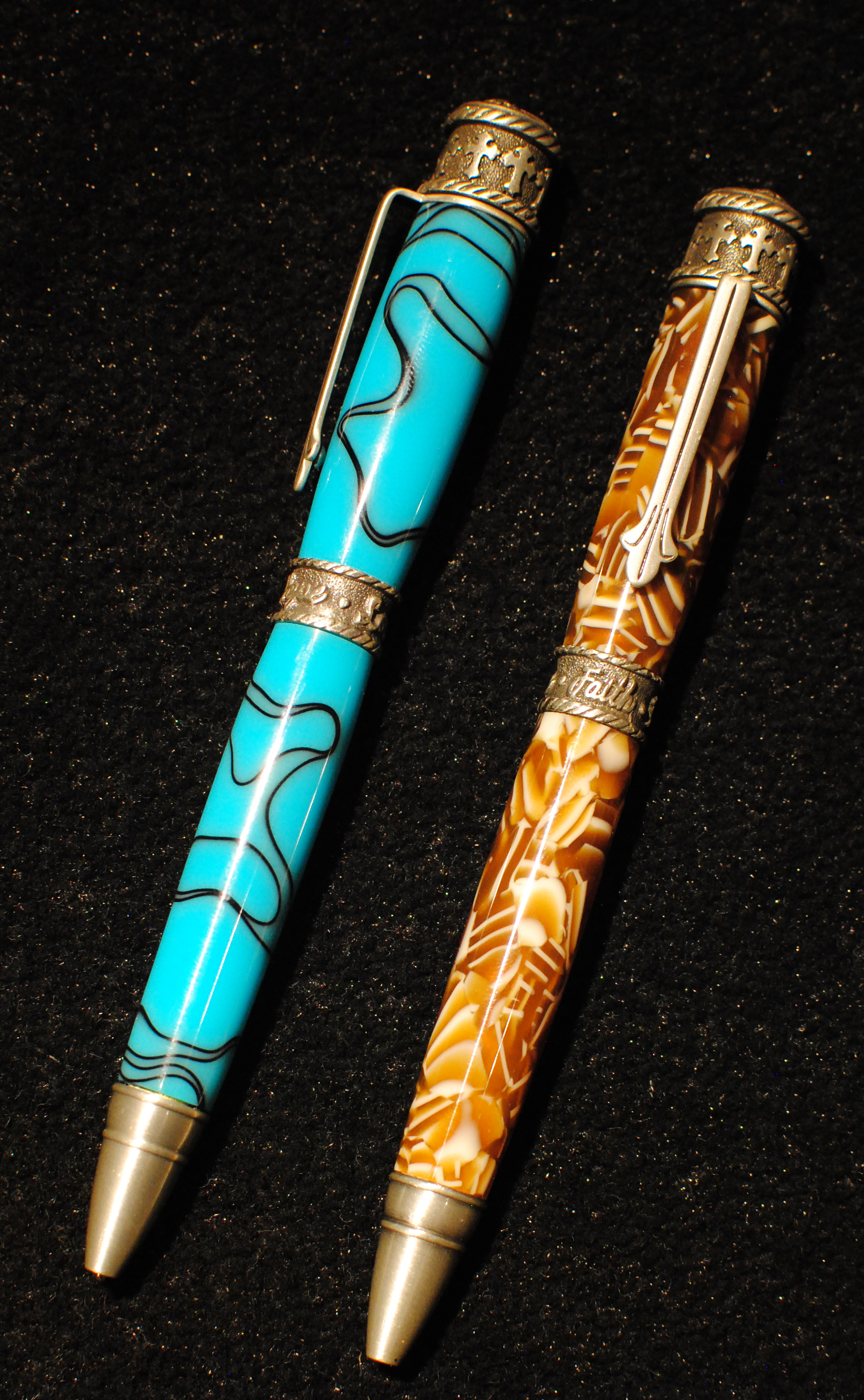 Alex Pearl Allywood Creations Faith, Hope, Love Pen, Acrylic